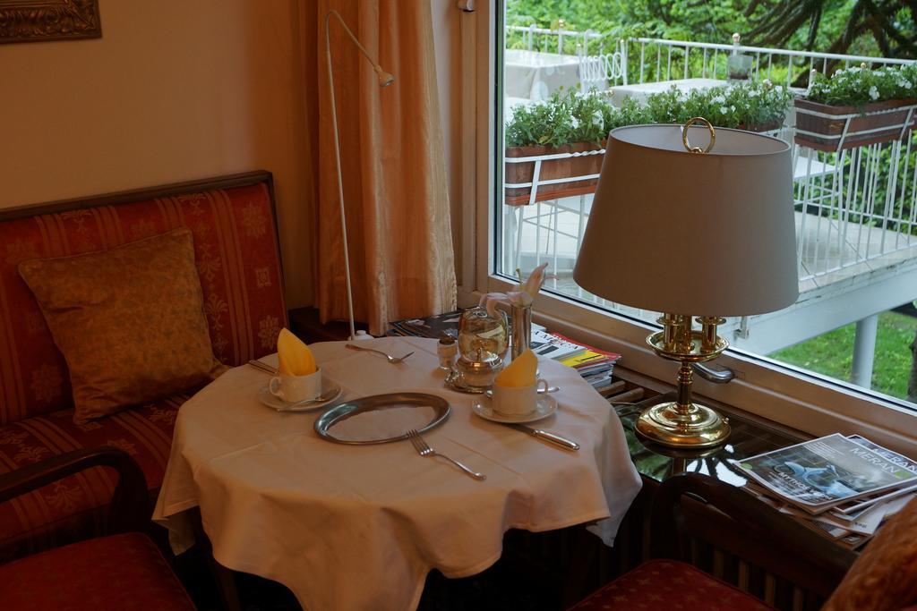 Hotel Zima Мерано Екстериор снимка