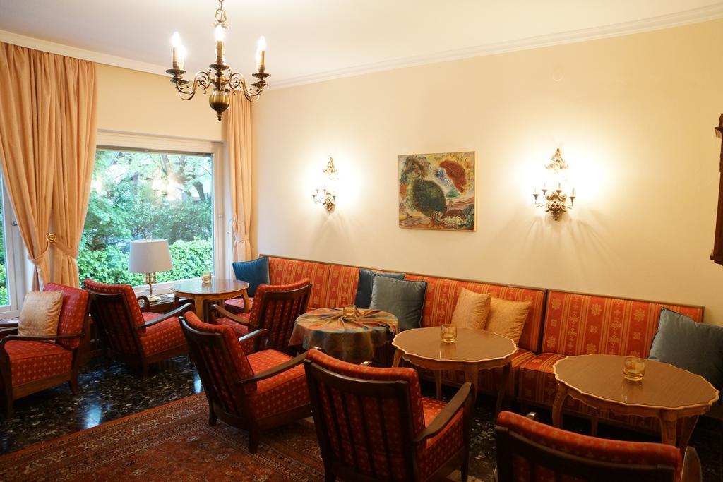 Hotel Zima Мерано Екстериор снимка