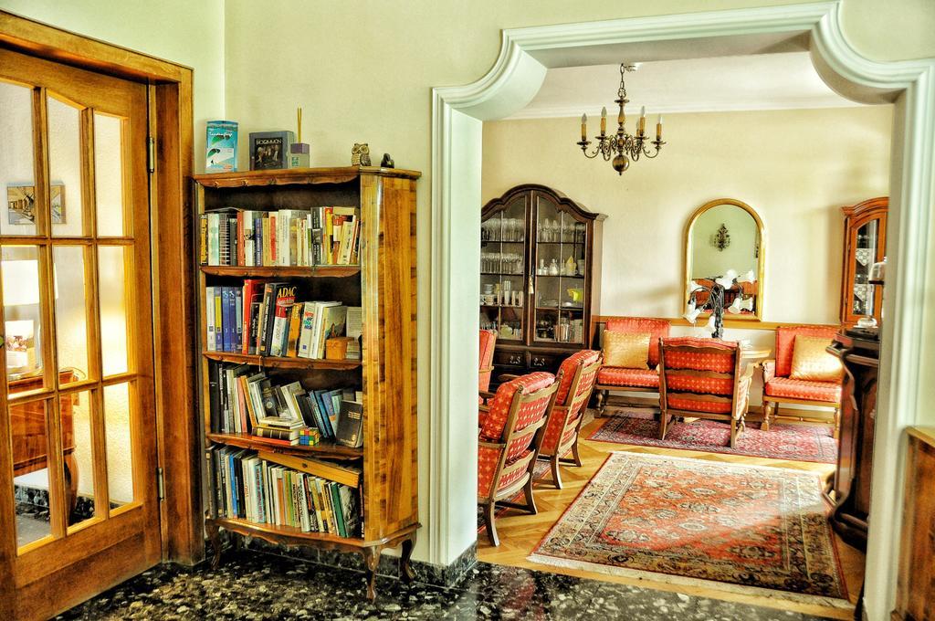Hotel Zima Мерано Екстериор снимка